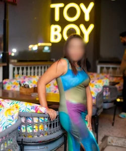 Call Girl Indore Sangeeta